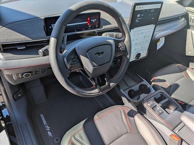 2025 Ford Mustang Mach-E Premium photo 3