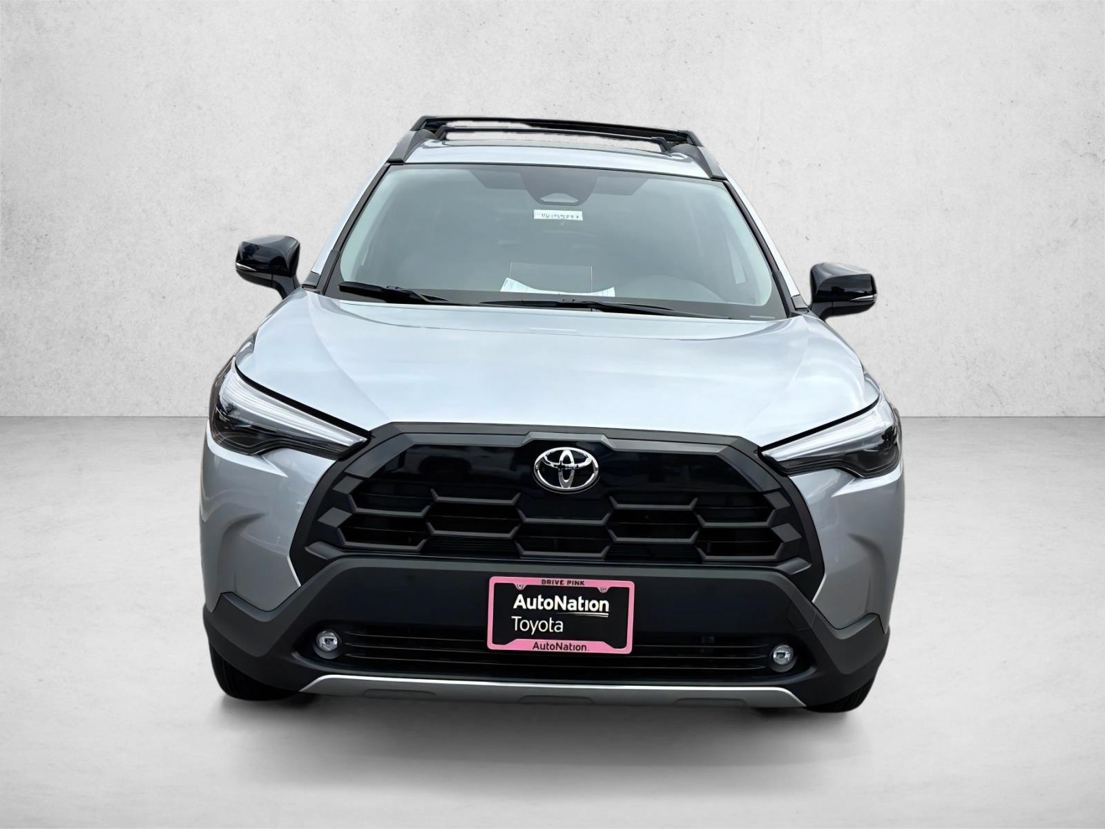 2026 Toyota Corolla Cross XLE photo 2