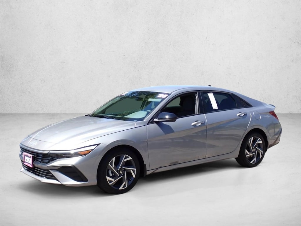Used 2025 Hyundai Elantra SEL Sport Sedan