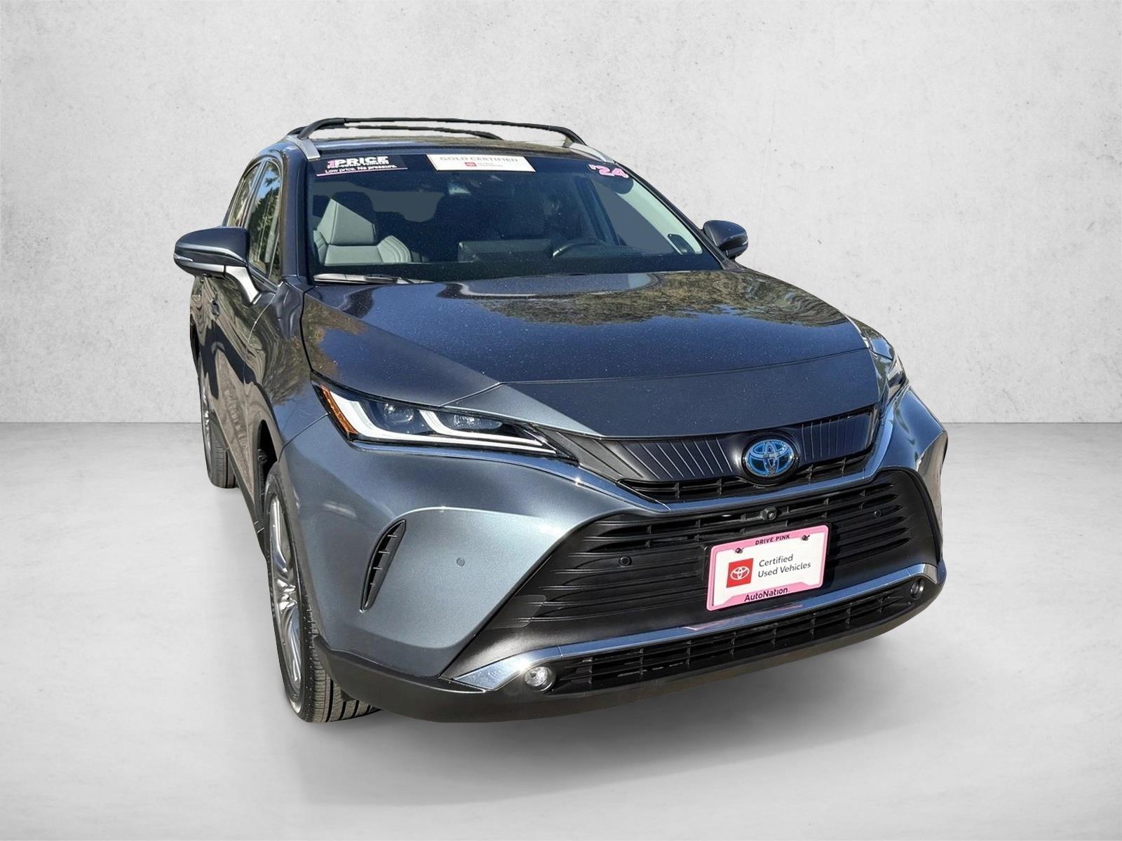 2024 Toyota Venza Limited photo 3