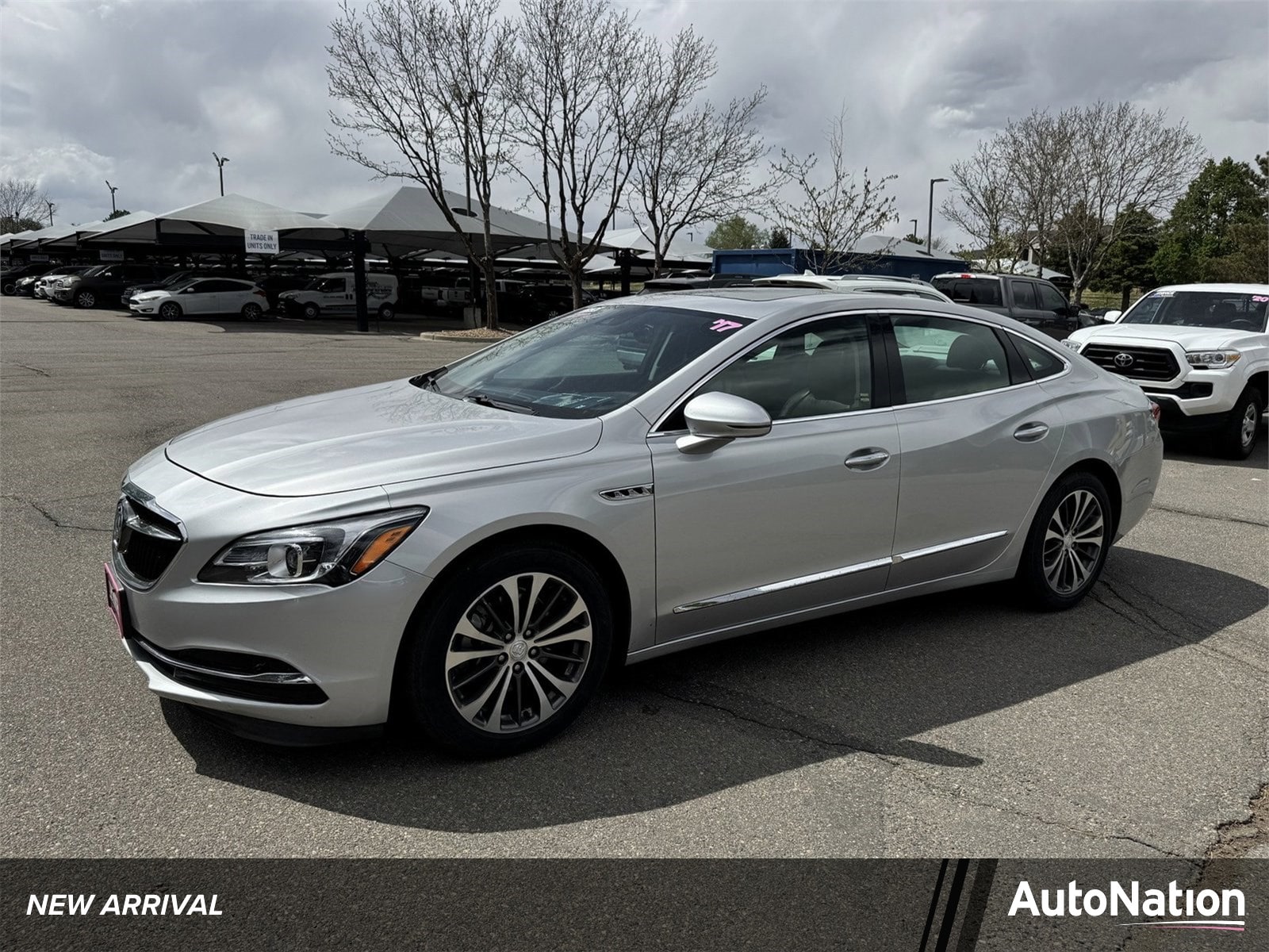 2017 Buick LaCrosse Premium's photo