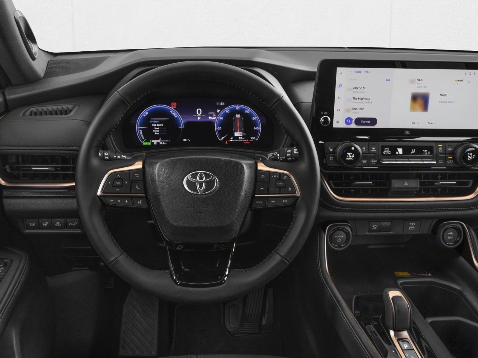 2026 Toyota Highlander Hybrid Limited photo 4
