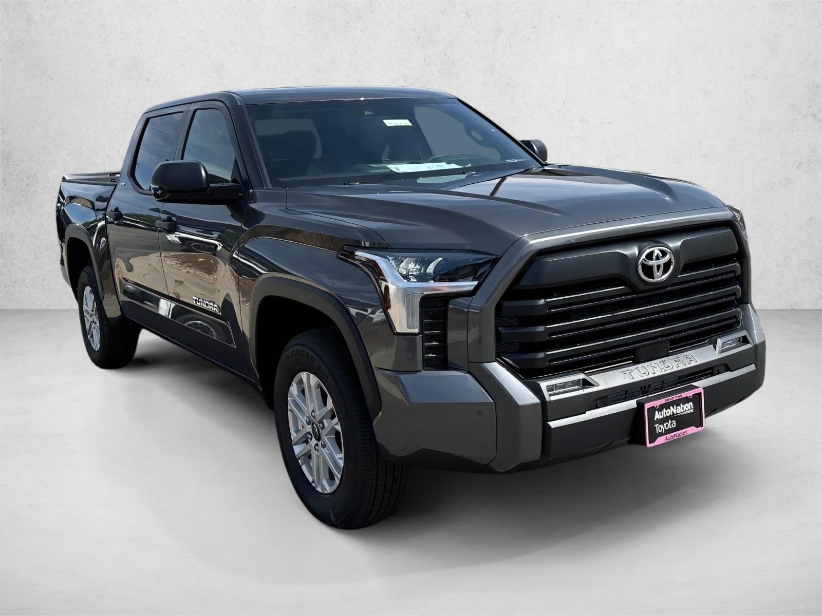 2026 Toyota Tundra SR5 CrewMax photo 3