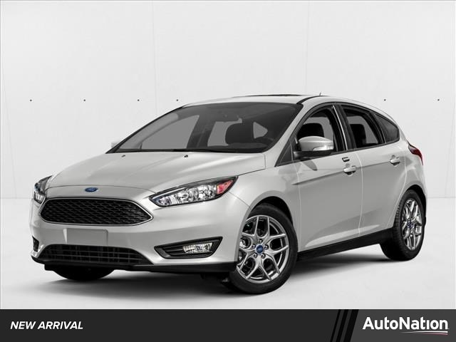 2017 Ford Focus 5 Door Hatch SEL's photo