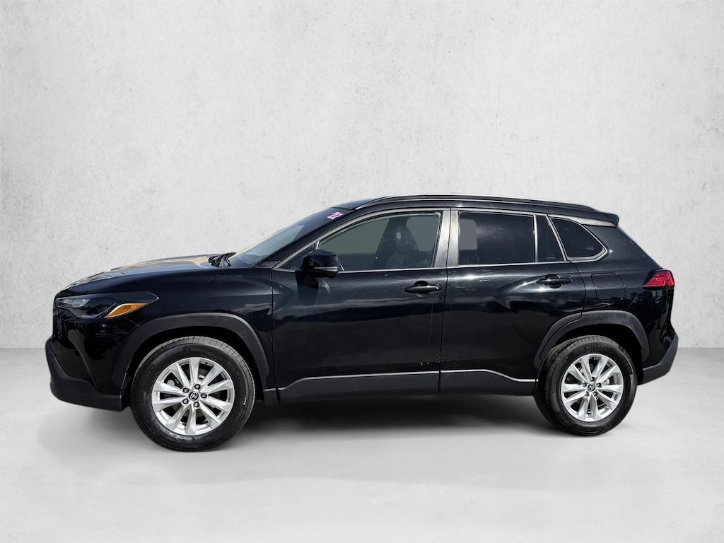 Used 2022 Toyota Corolla Cross LE SUV