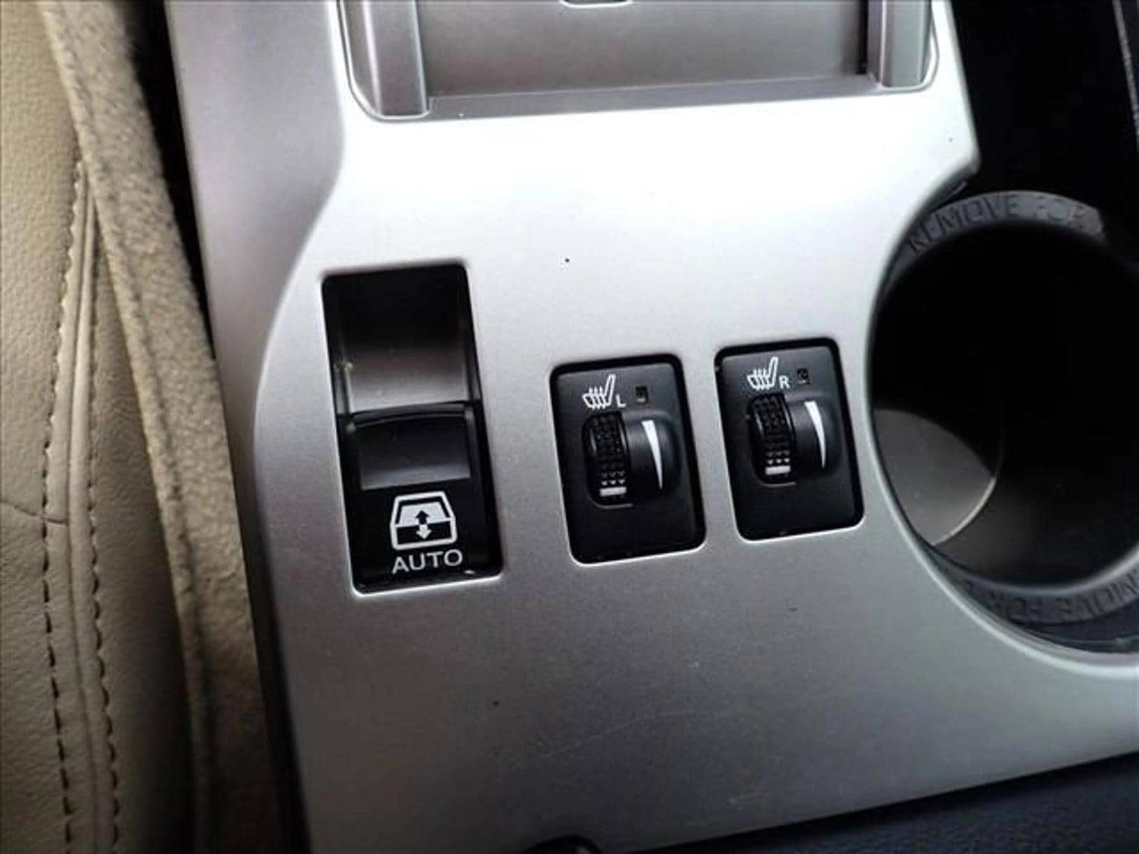 2022 Toyota 4Runner SR5 Premium - Photo 18