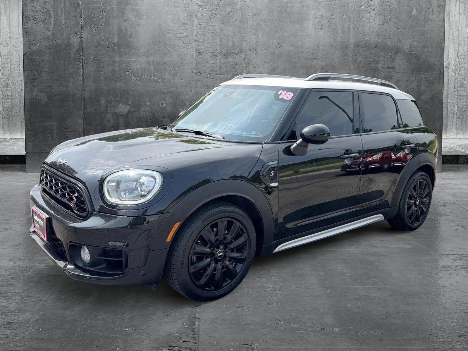2018 MINI Countryman S's photo