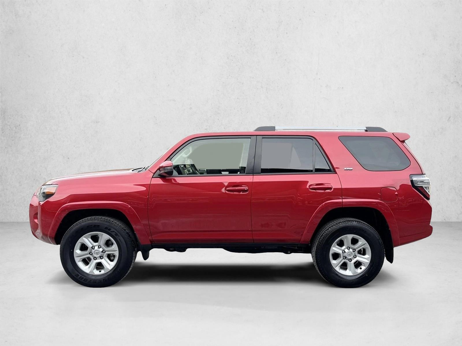 2024 Toyota 4Runner SR5 photo 4