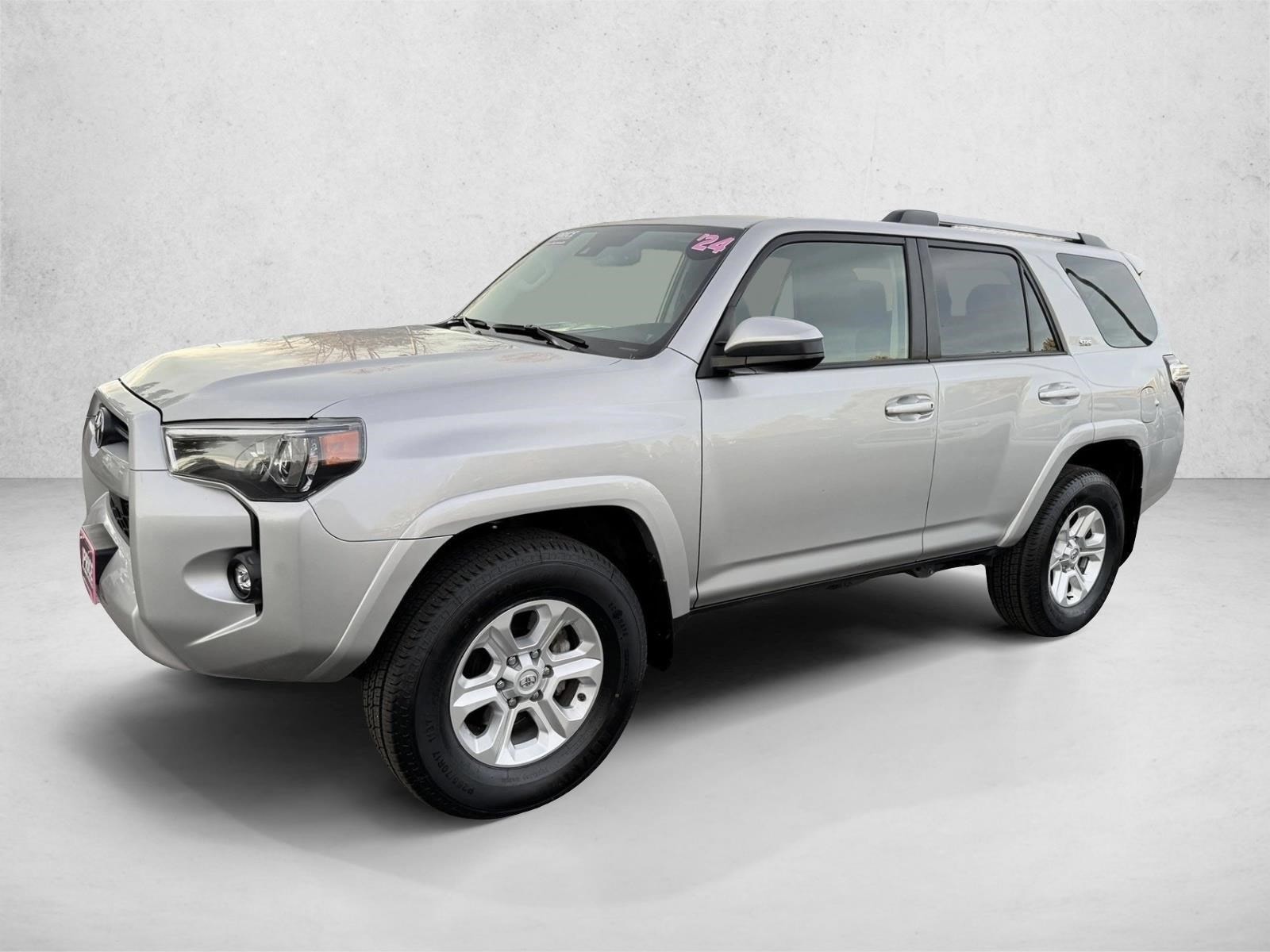 2024 Toyota 4Runner SR5's photo