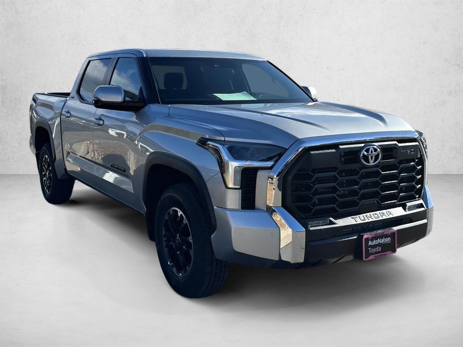 2026 Toyota Tundra SR5 CrewMax photo 3