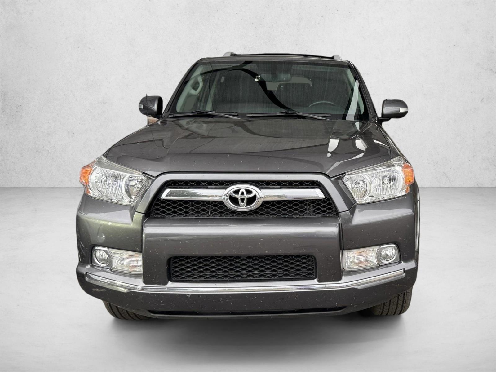 2013 Toyota 4Runner Limited photo 2