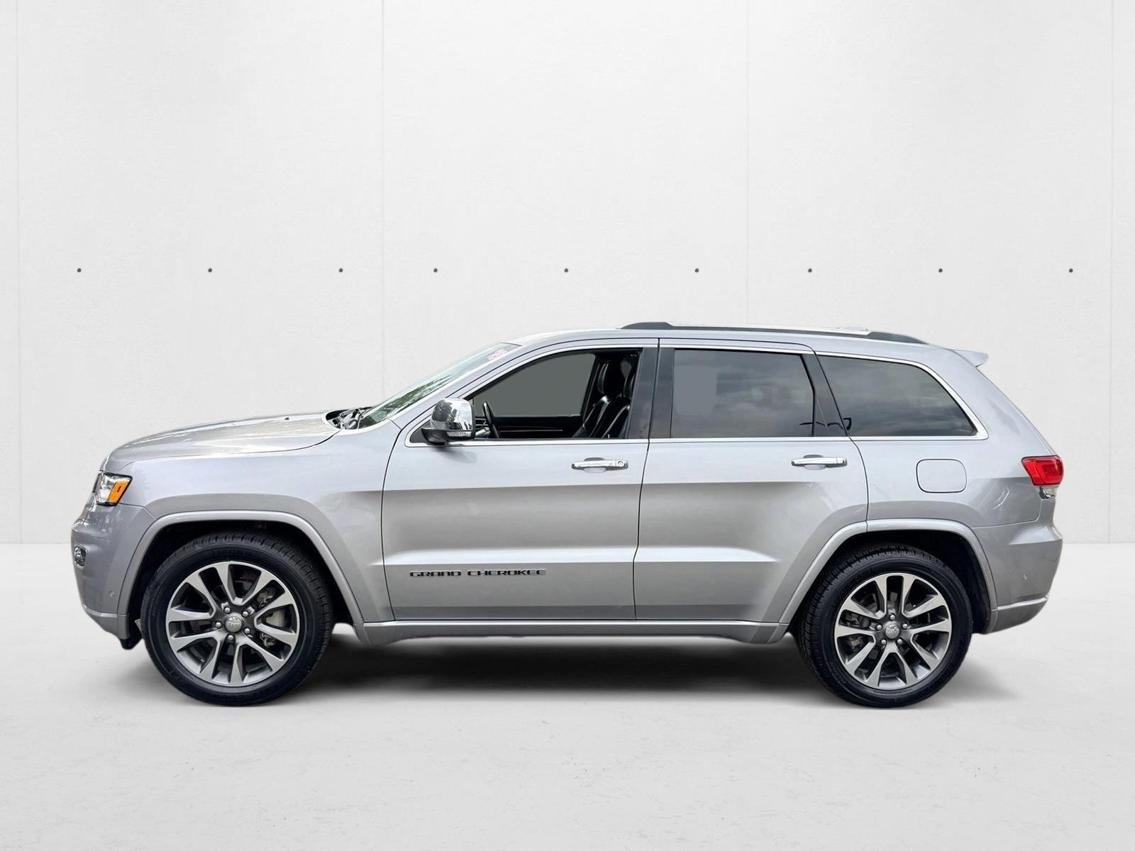 2018 Jeep Grand Cherokee Overland photo 4
