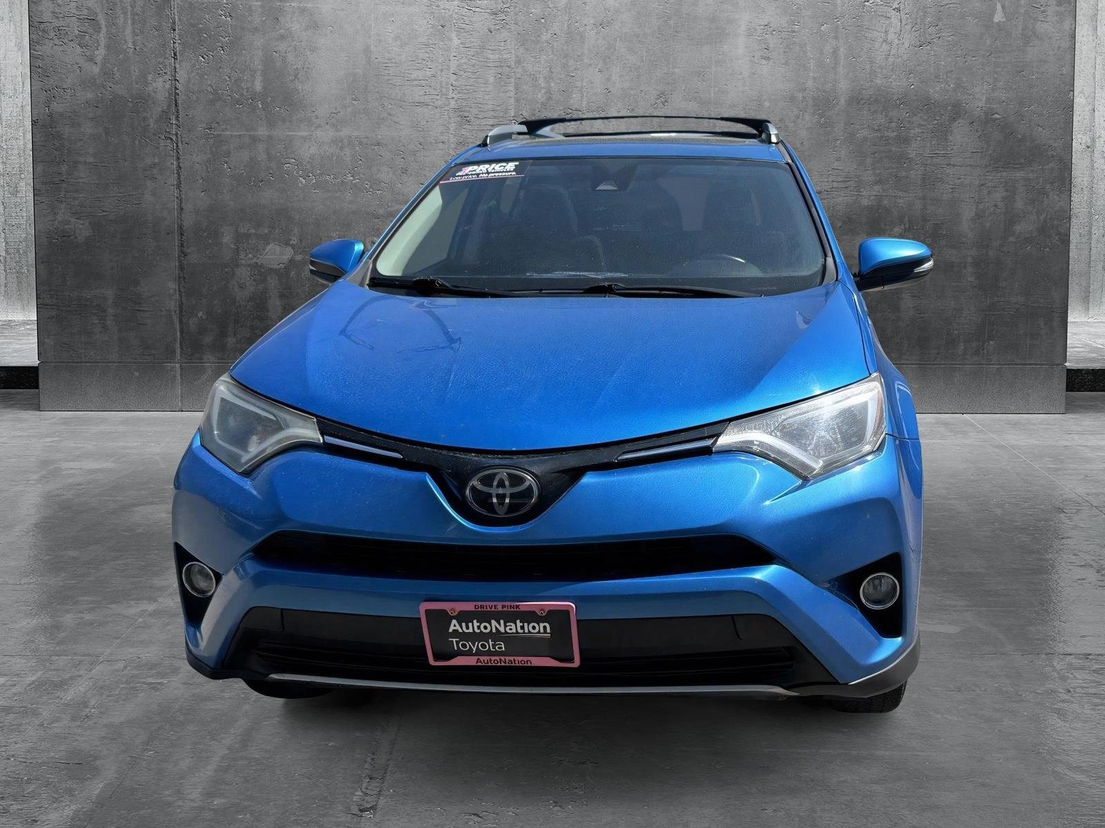 Used 2018 Toyota RAV4 XLE with VIN JTMRFREV4JJ182943 for sale in Centennial, CO