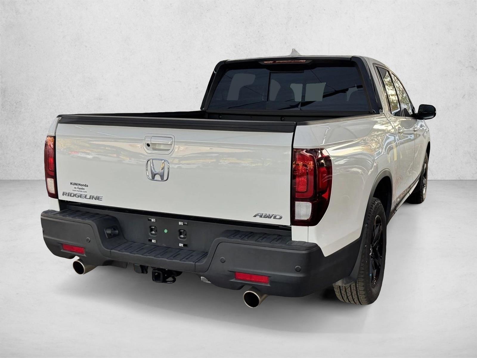 2021 Honda Ridgeline Black Edition photo 4