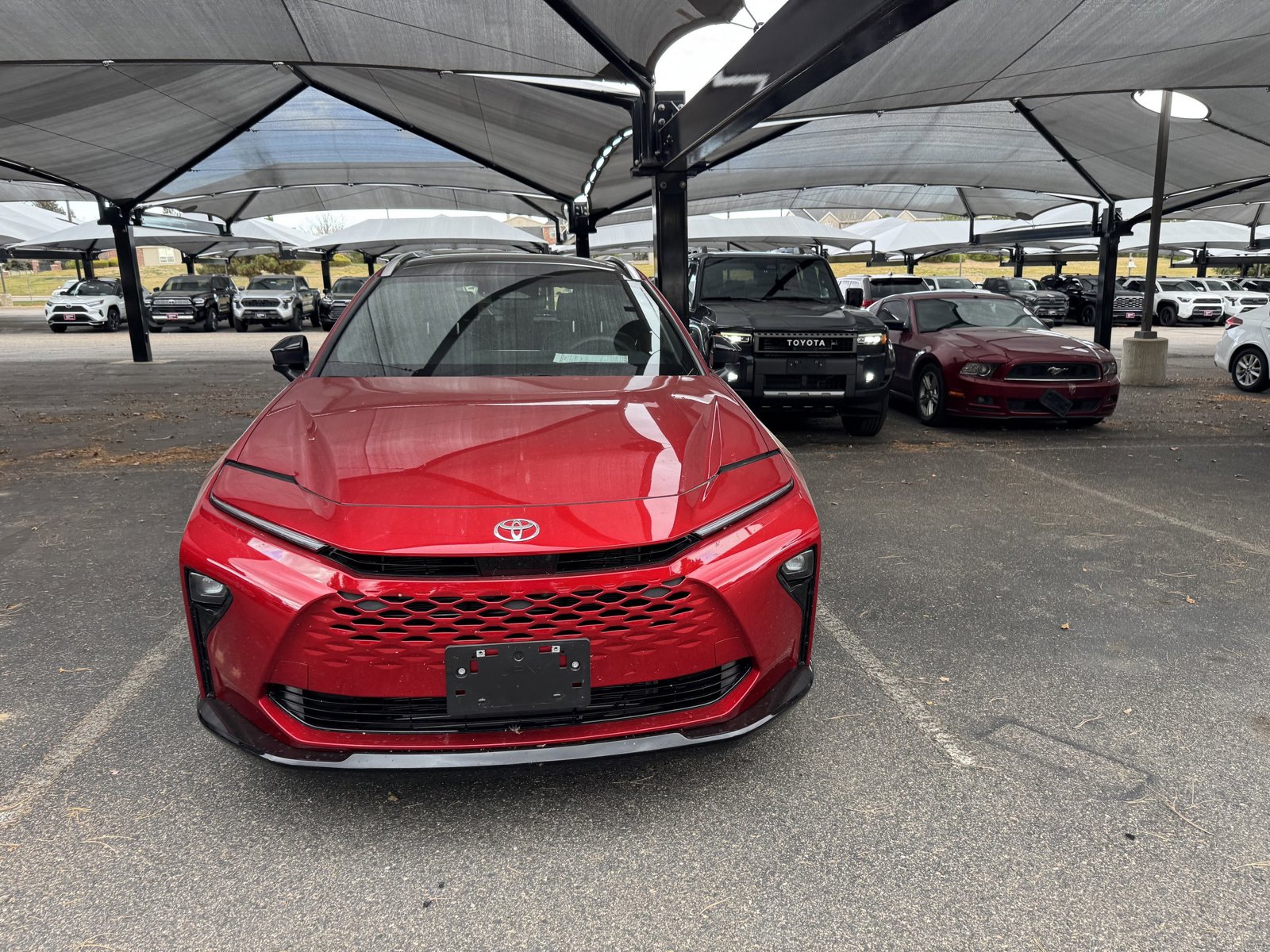 2025 Toyota Crown Signia Limited photo 2