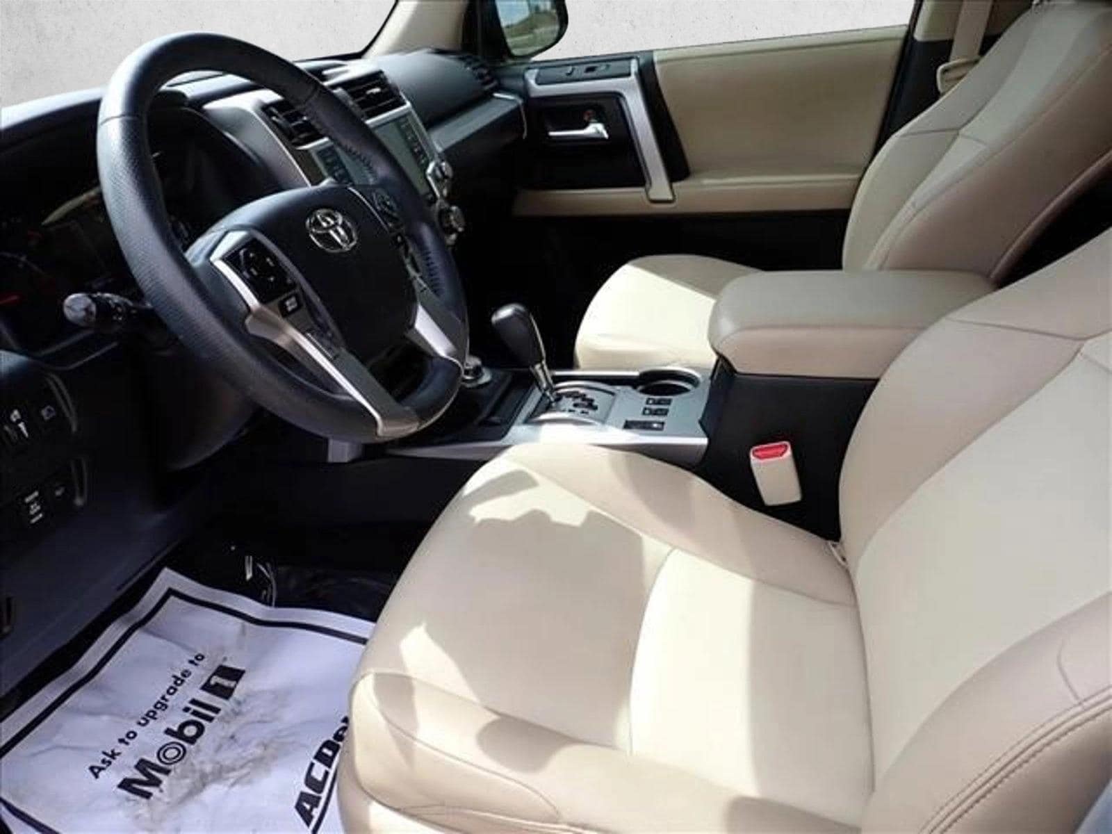 2022 Toyota 4Runner SR5 Premium - Photo 12