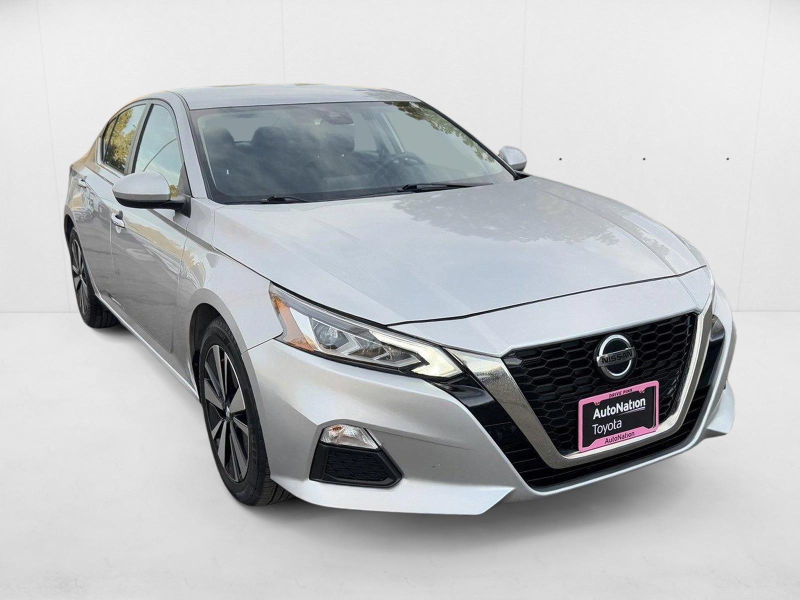 2022 Nissan Altima 2.5 SV photo 3
