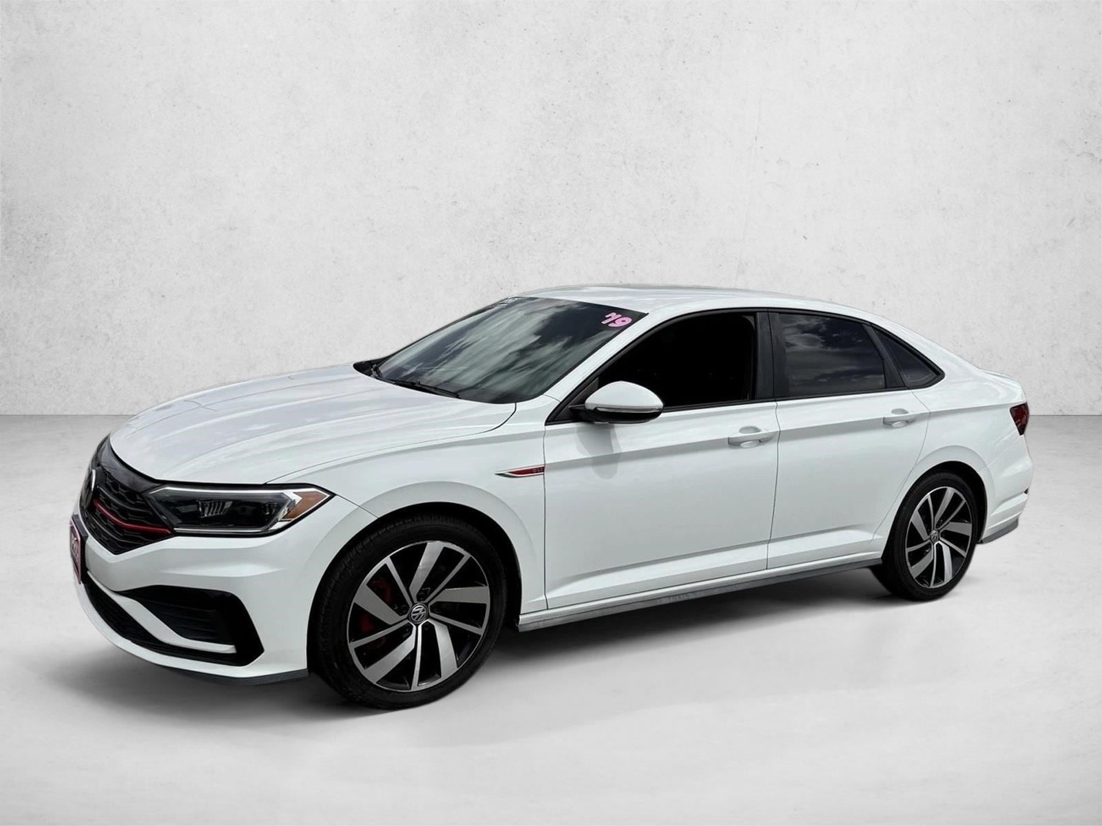 2019 Volkswagen Jetta 2.0T GLI S's photo