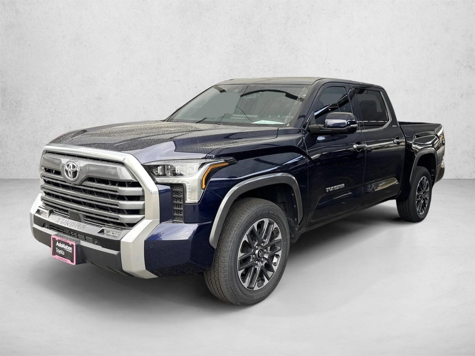 2025 Toyota Tundra Limited's photo