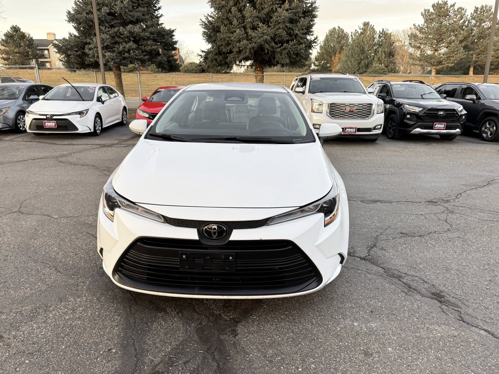 Used 2024 Toyota Corolla LE with VIN 5YFB4MDE8RP120707 for sale in Northfield, Minnesota