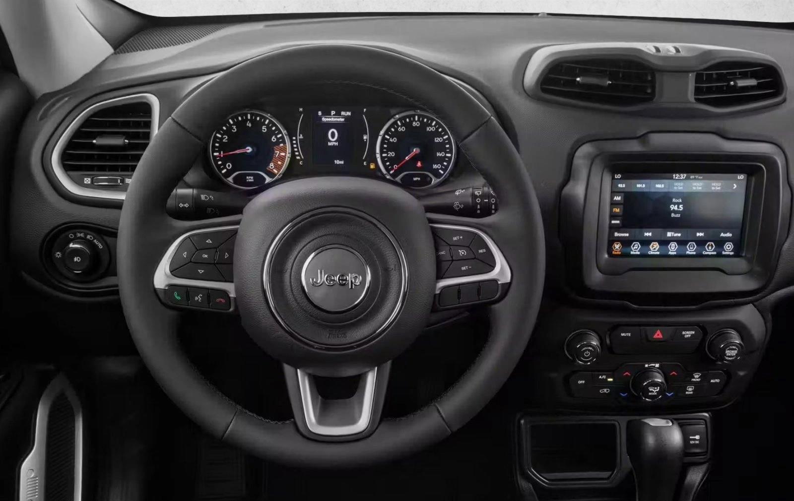 2020 Jeep Renegade Latitude photo 4