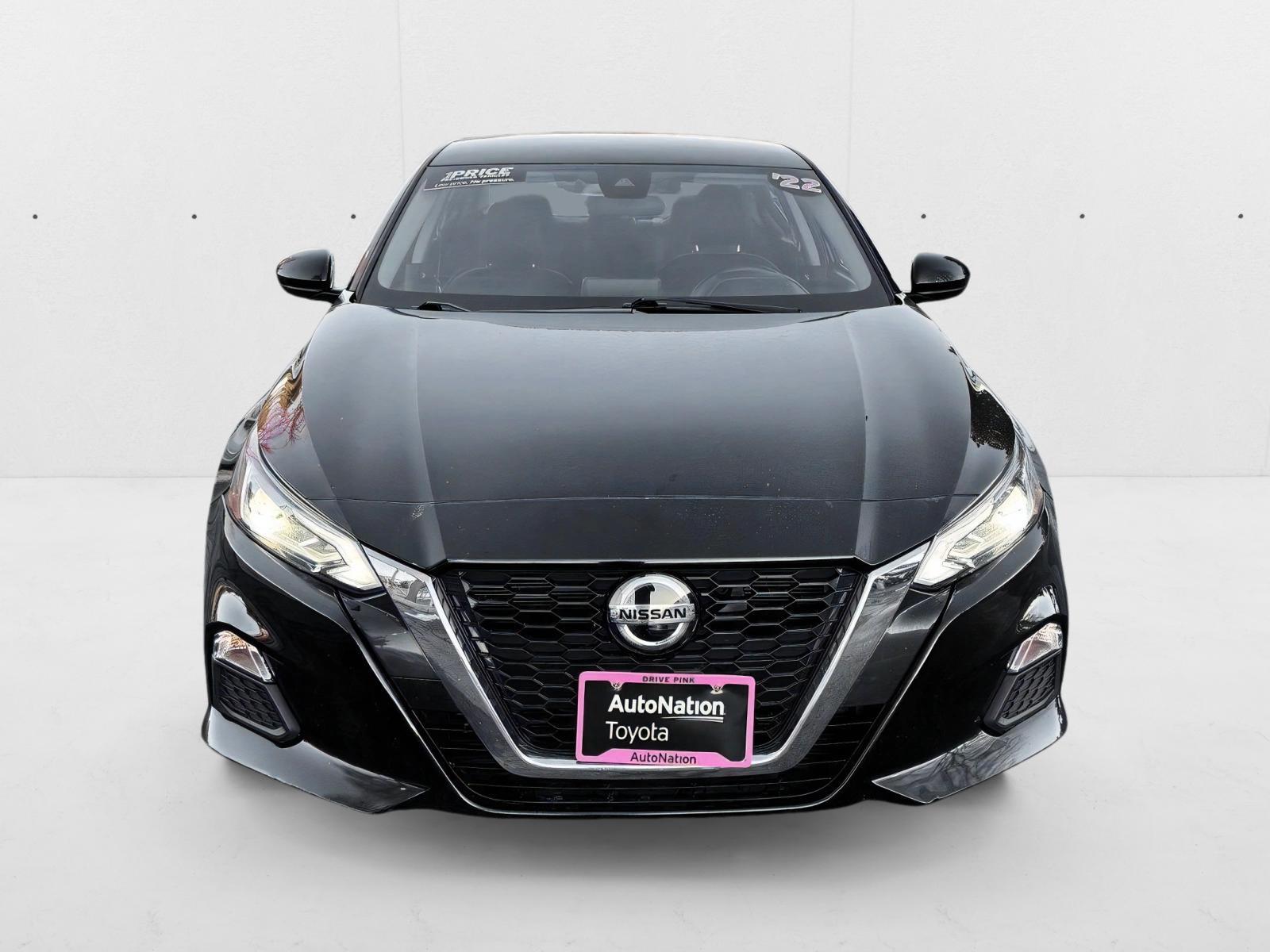 2022 Nissan Altima 2.5 SV photo 2