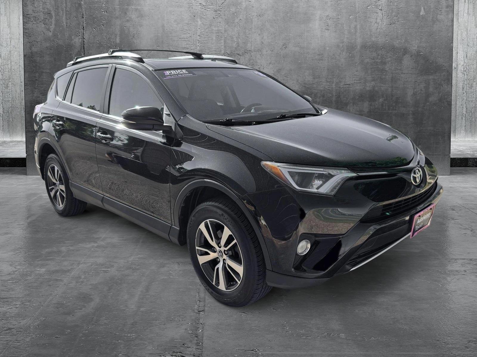 Used 2016 Toyota RAV4 XLE with VIN 2T3RFREV1GW475743 for sale in Centennial, CO