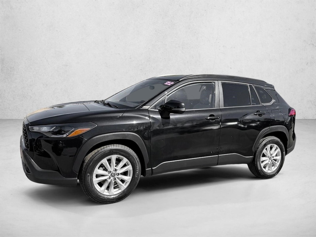 Used 2022 Toyota Corolla Cross LE SUV