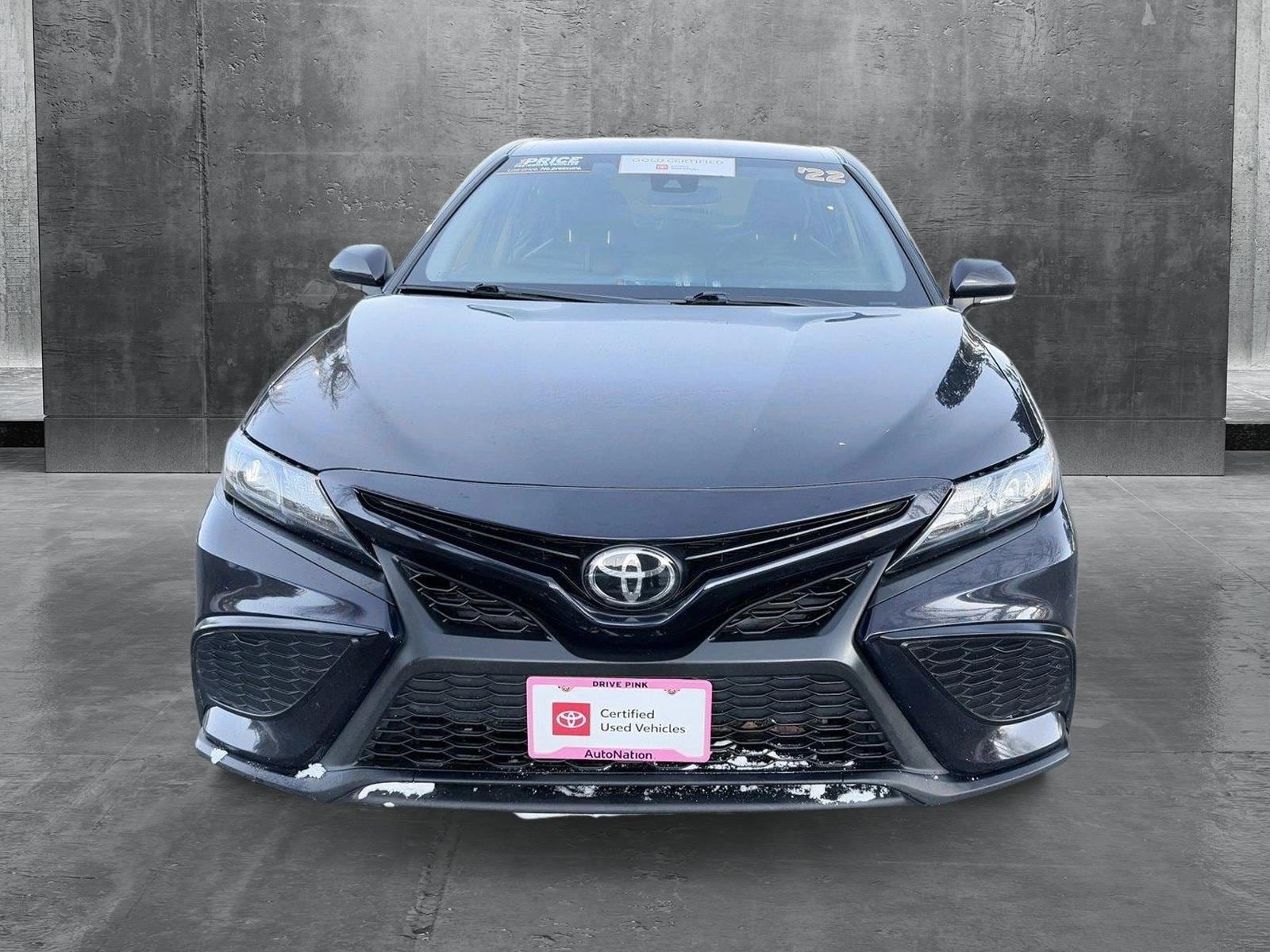 Certified 2022 Toyota Camry SE with VIN 4T1G11AK8NU686530 for sale in Centennial, CO