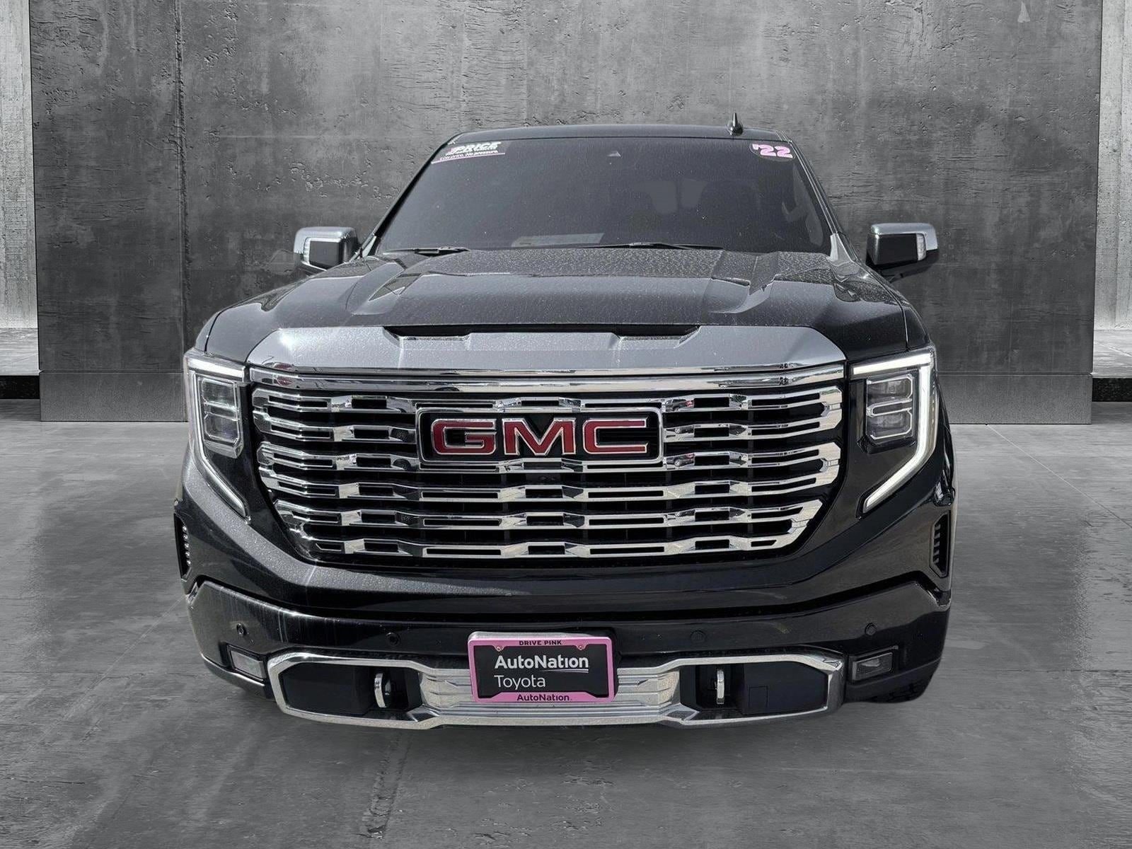 Used 2022 GMC Sierra 1500 Denali Denali with VIN 1GTUUGEL2NZ542267 for sale in Centennial, CO