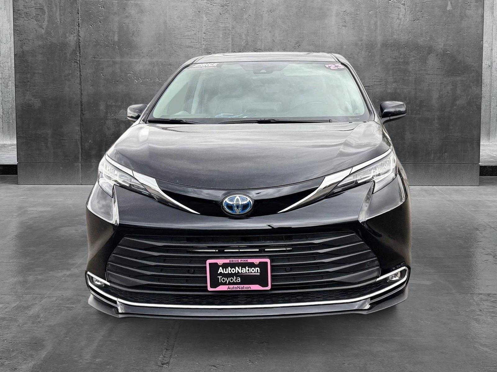 Used 2023 Toyota Sienna XLE with VIN 5TDYRKEC9PS156830 for sale in Centennial, CO