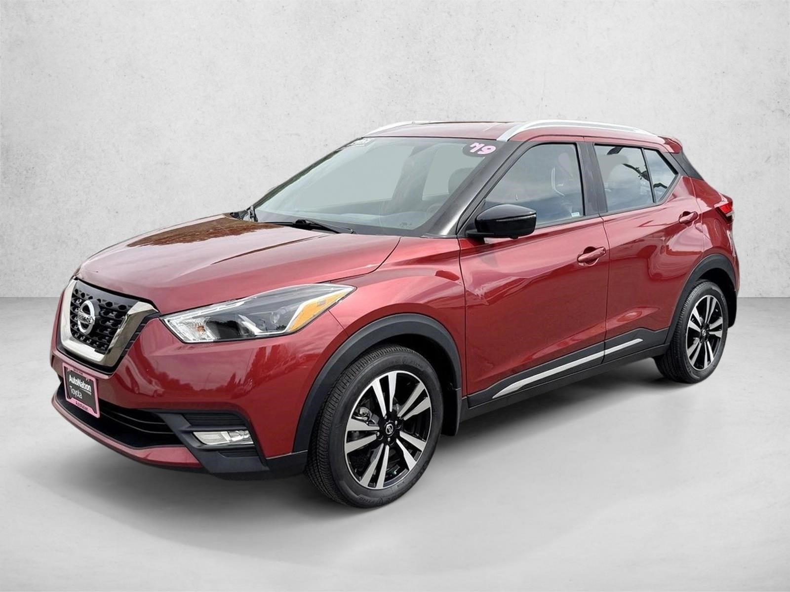 2019 Nissan Kicks SR