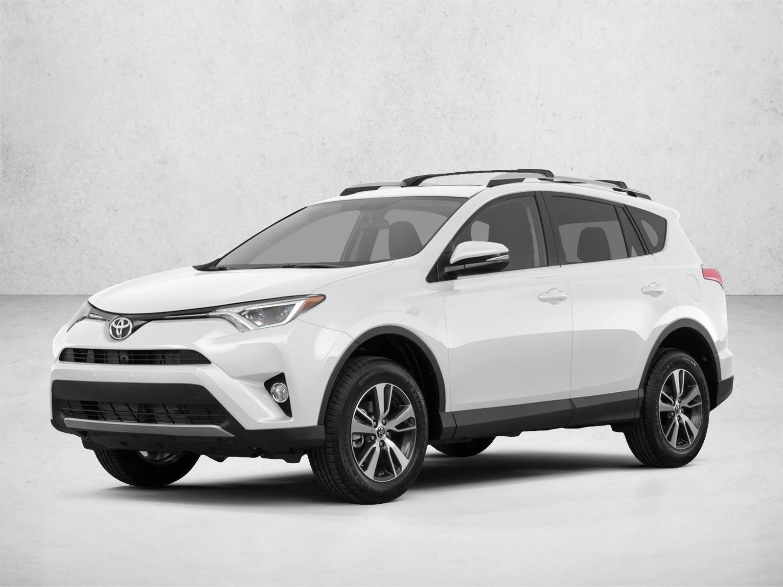 2017 Toyota RAV4 XLE's photo