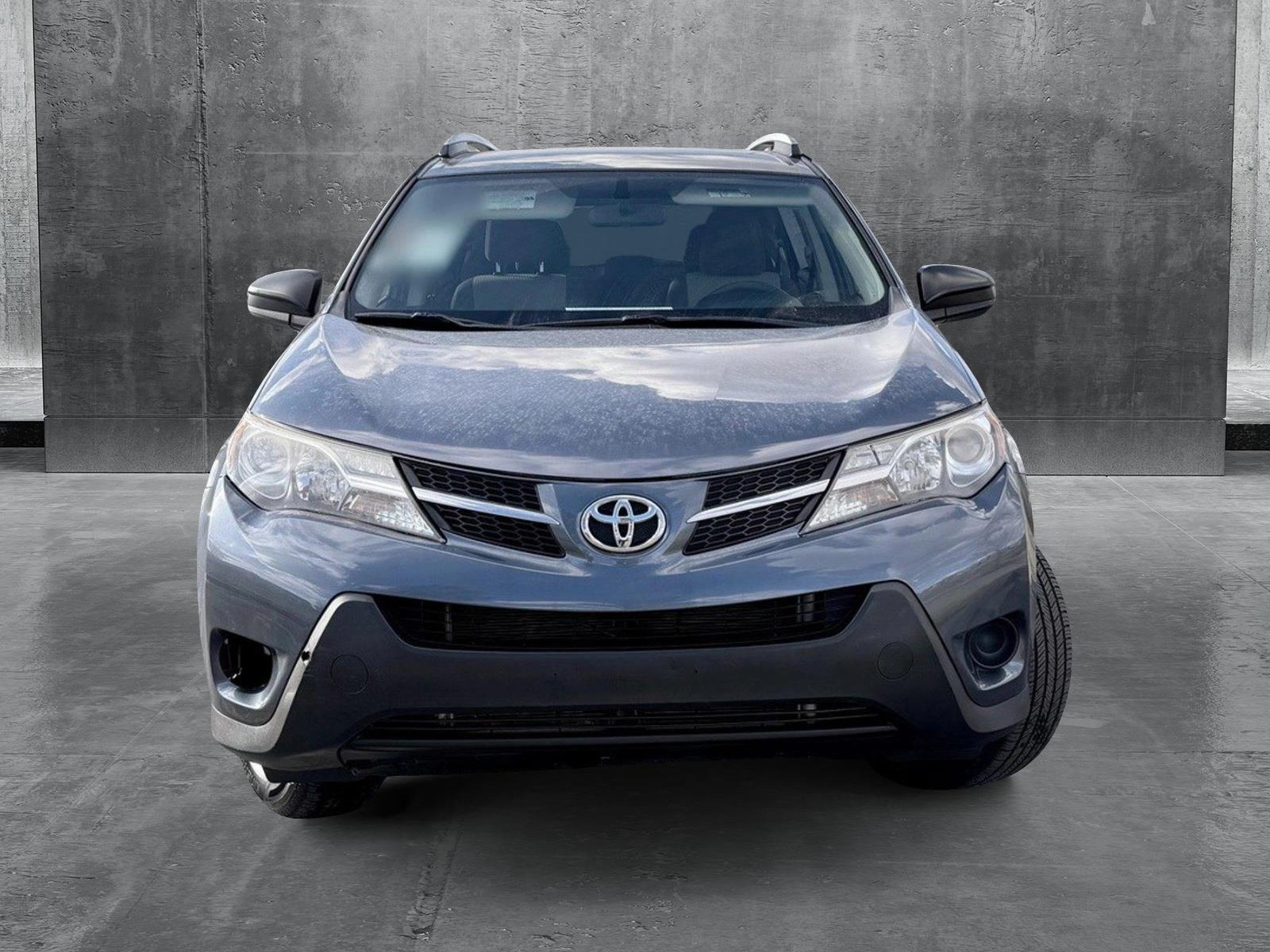 Used 2013 Toyota RAV4 LE with VIN 2T3BFREVXDW084068 for sale in Centennial, CO