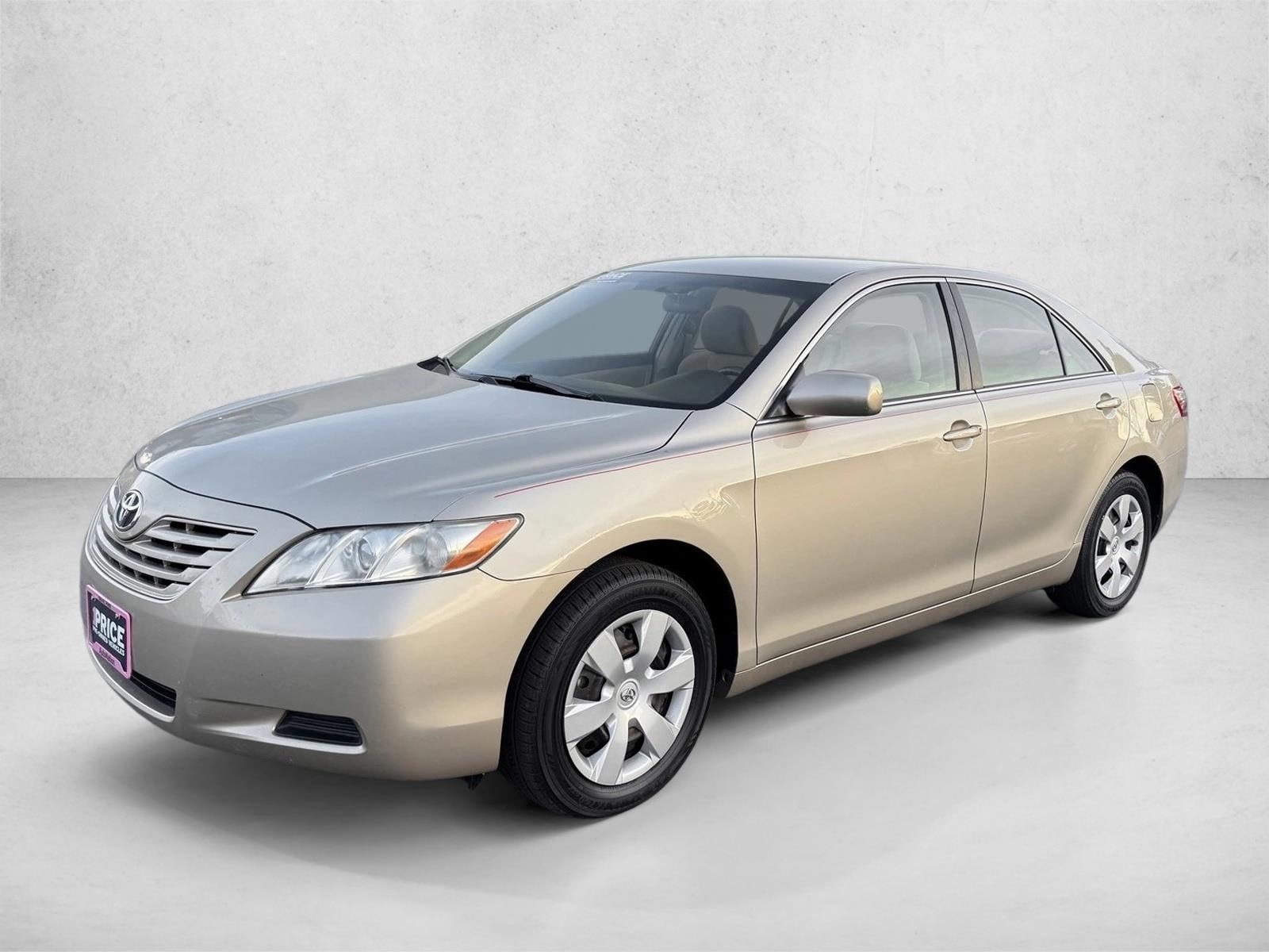 2008 Toyota Camry LE's photo