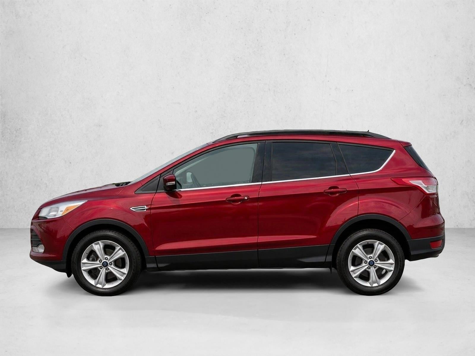 Used 2015 Ford Escape SE with VIN 1FMCU9GX0FUC72585 for sale in Centennial, CO