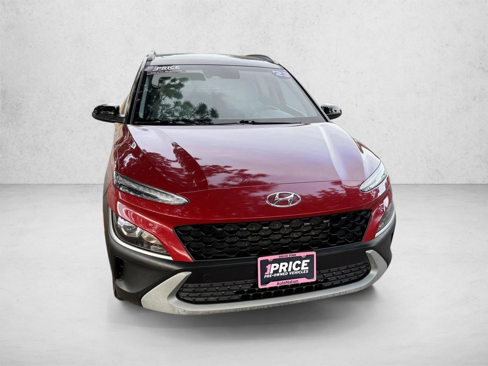2023 Hyundai Kona SEL photo 3