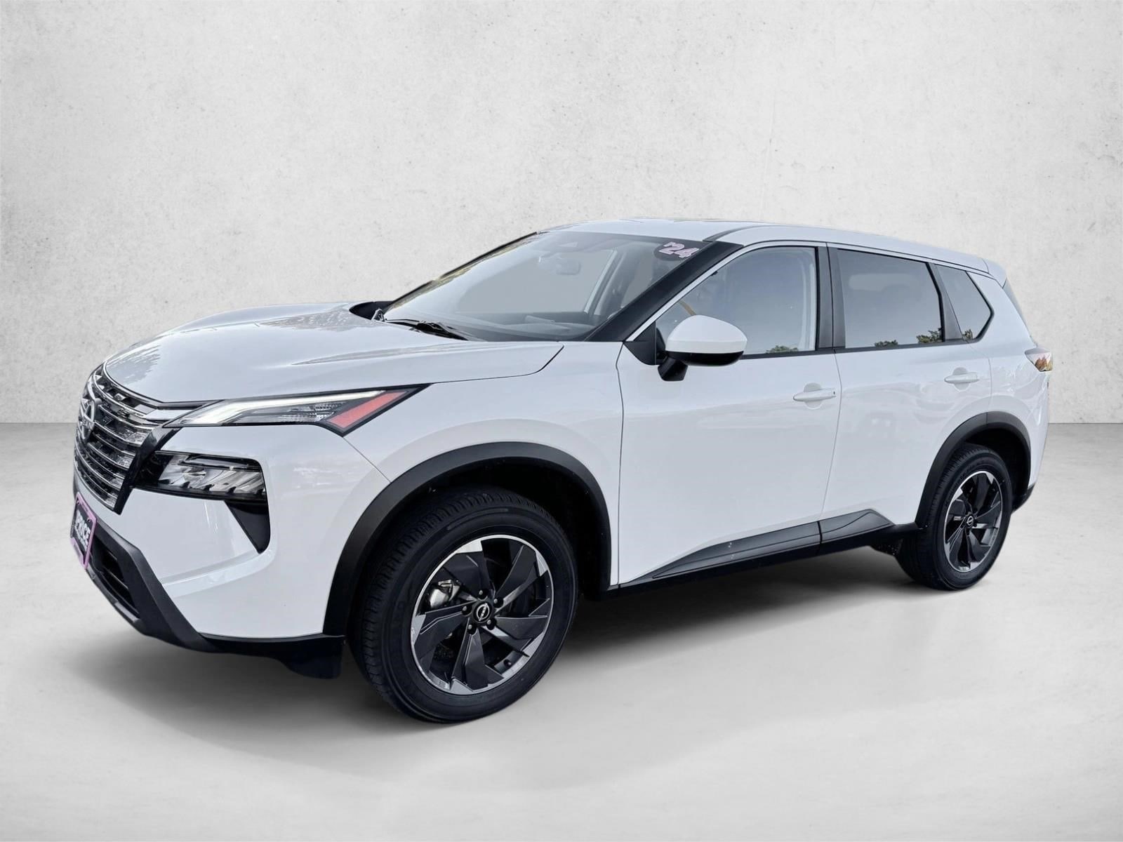 2024 Nissan Rogue SV's photo