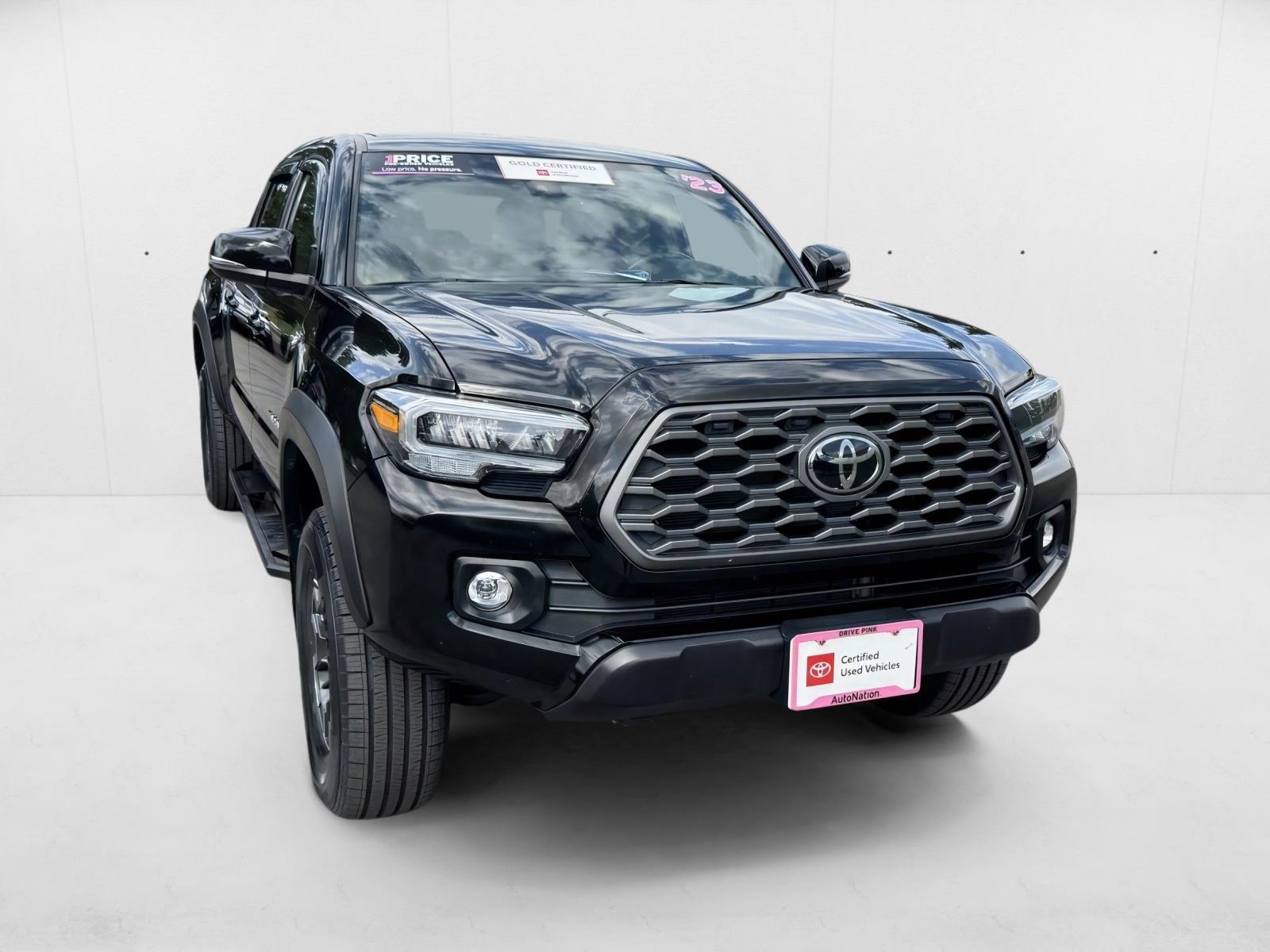 2023 Toyota Tacoma TRD V6 photo 3