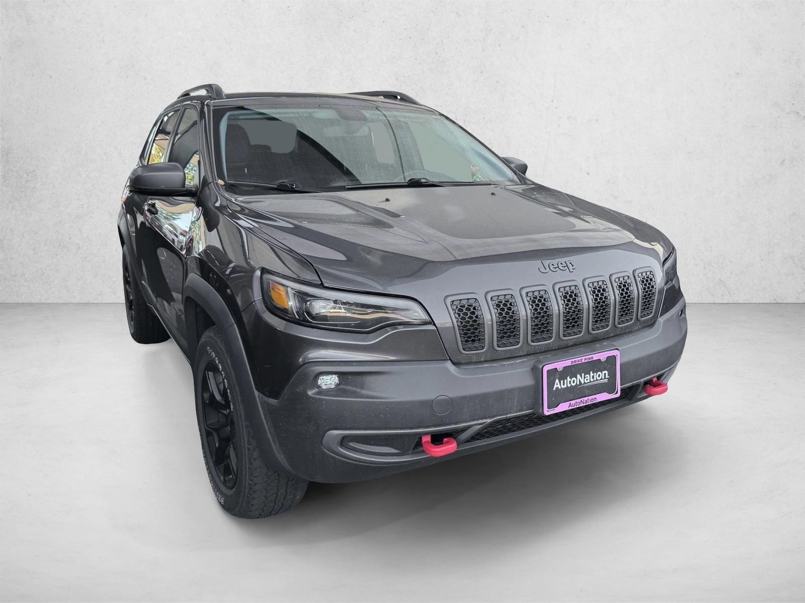 2019 Jeep Cherokee Trailhawk photo 3