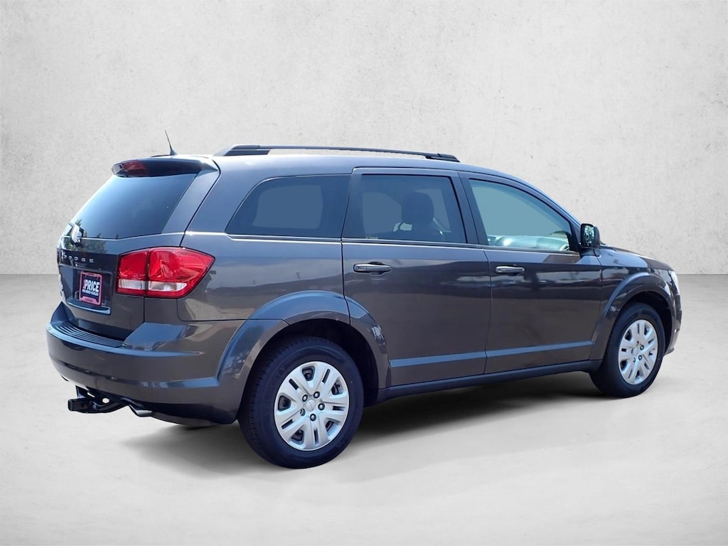 Used 2018 Dodge Journey SE SUV