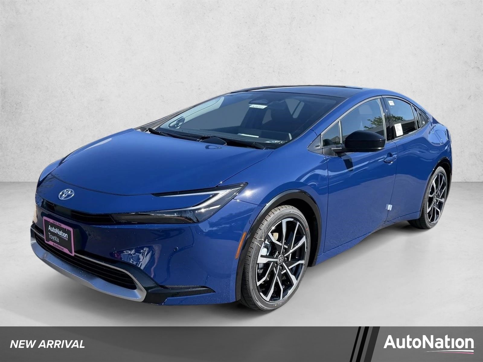 2026 Toyota Prius XSE Premium's photo