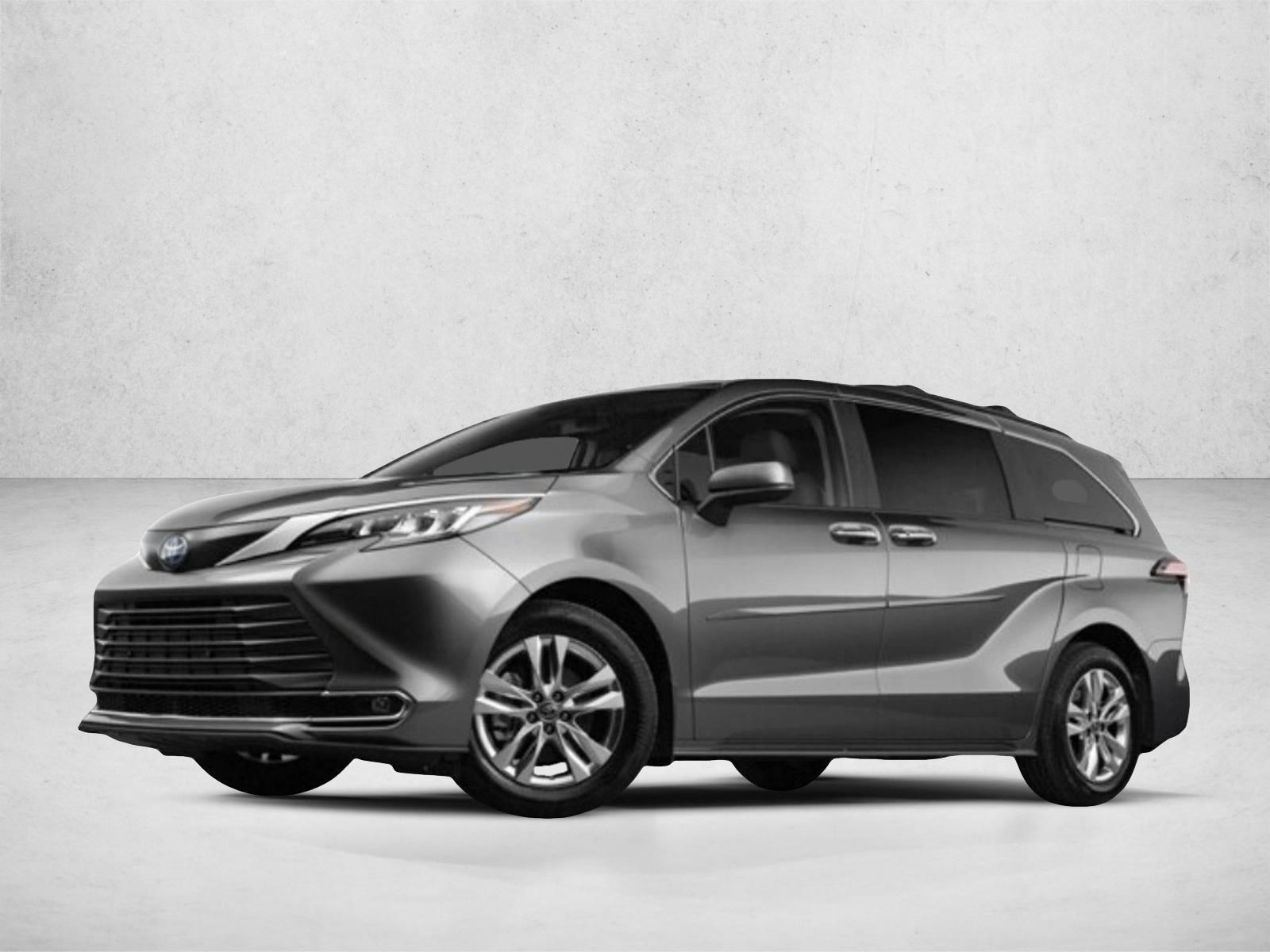 2022 Toyota Sienna XLE's photo
