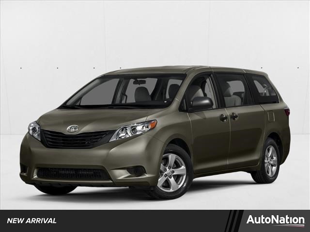 2015 Toyota Sienna Limited Premium V6 AWD 7-Passenger's photo