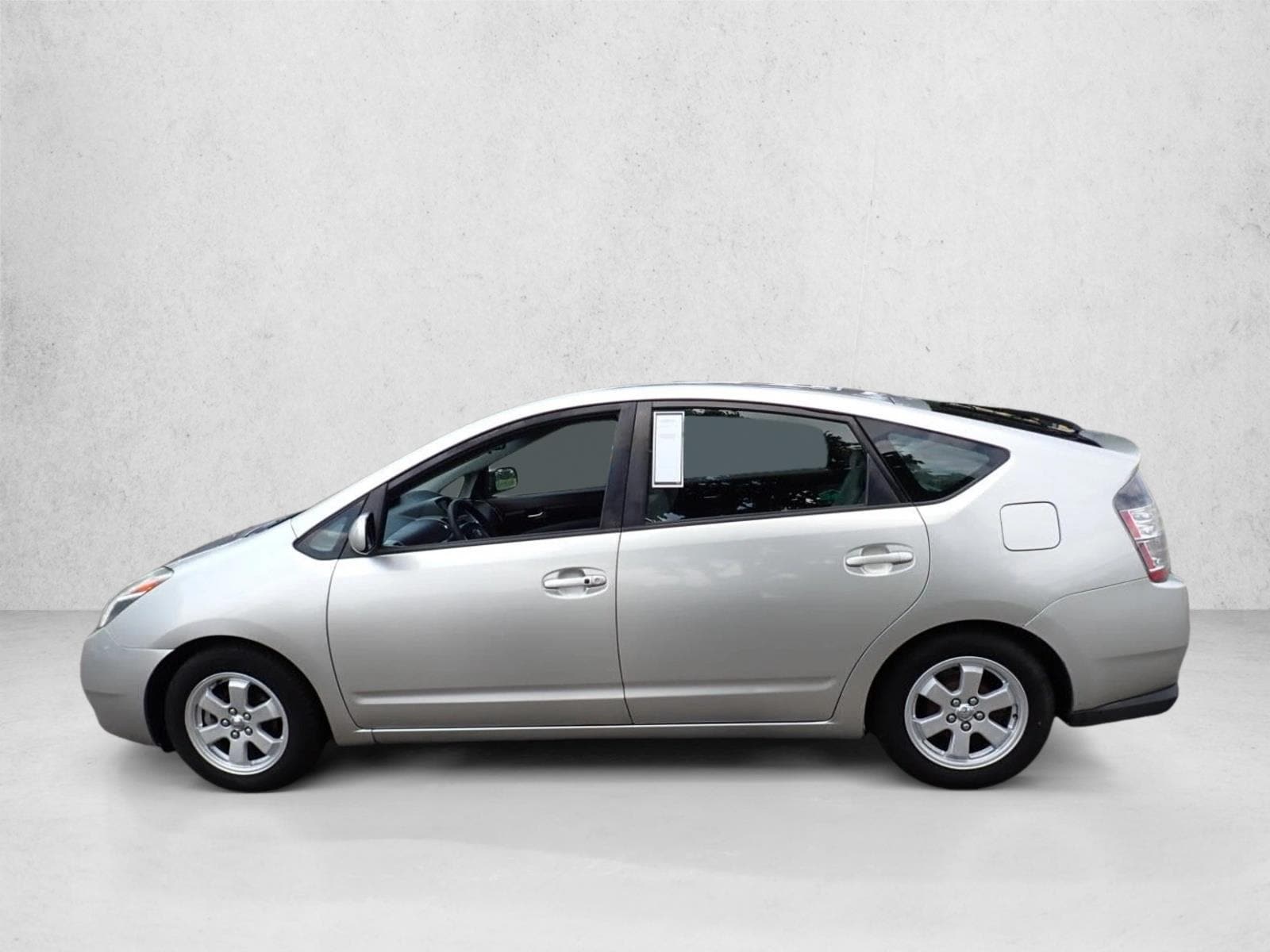 Used 2005 Toyota Prius Base with VIN JTDKB20U057025206 for sale in Centennial, CO