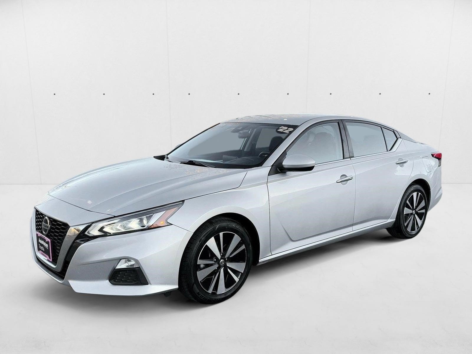 2022 Nissan Altima SV's photo