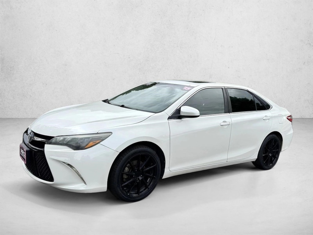 Used 2015 Toyota Camry XSE V6 Sedan