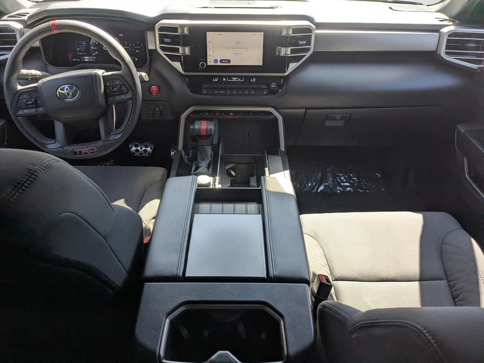 2025 Toyota Sequoia SR5 - Photo 16