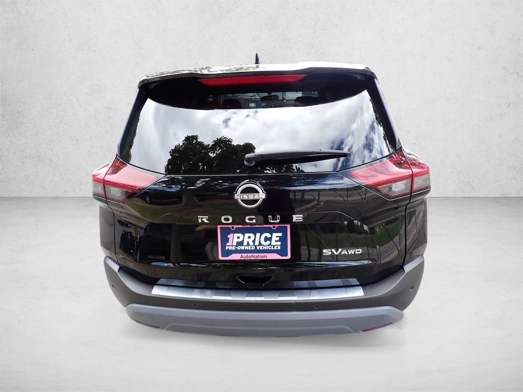 Used 2022 Nissan Rogue SV SUV