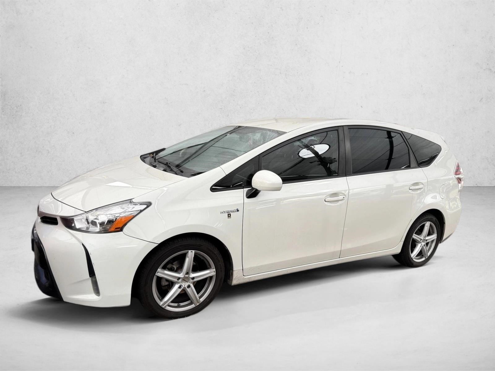 2016 Toyota Prius v